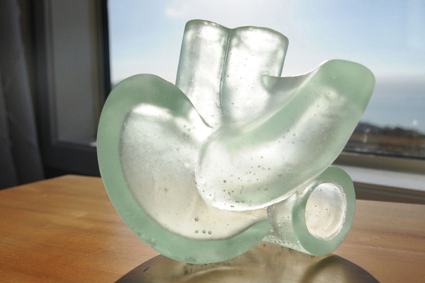 Online gallery - Cast glass sculpture of the heart by Stephen Williams.